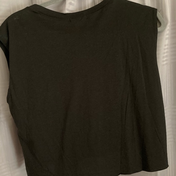 Cut-Off Tee - Picture 5 of 7